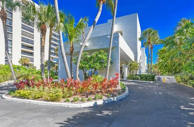 420 CELESTIAL WAY #101 Juno Beach, FL 33408