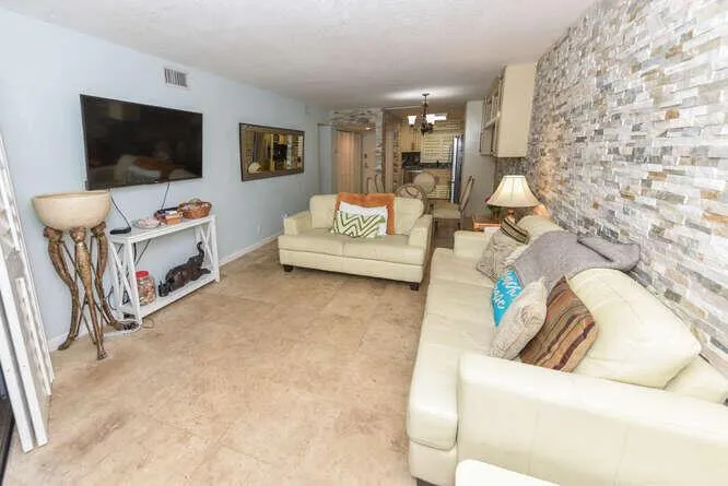 420 CELESTIAL WAY #101 Juno Beach, FL 33408