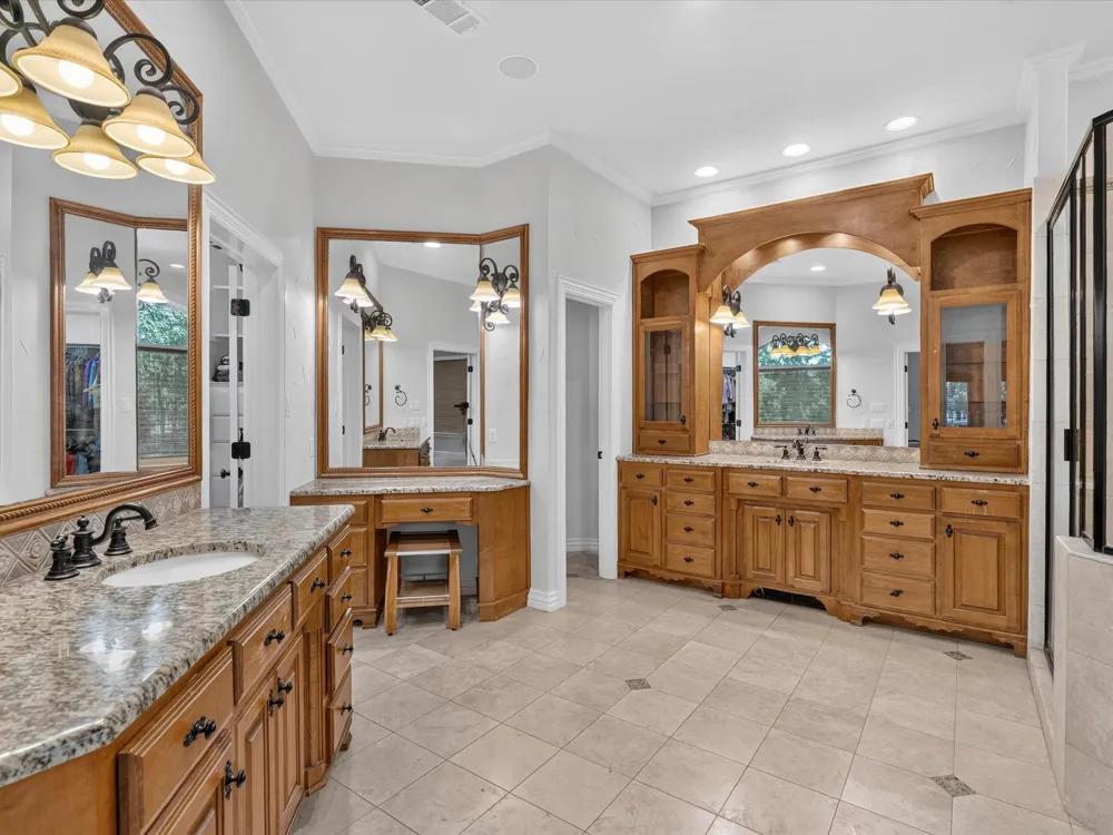 3105 E Briar Lane Southlake, TX 76092