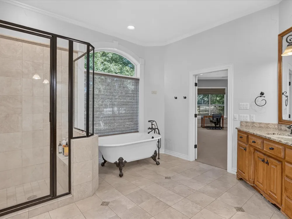 3105 E Briar Lane Southlake, TX 76092