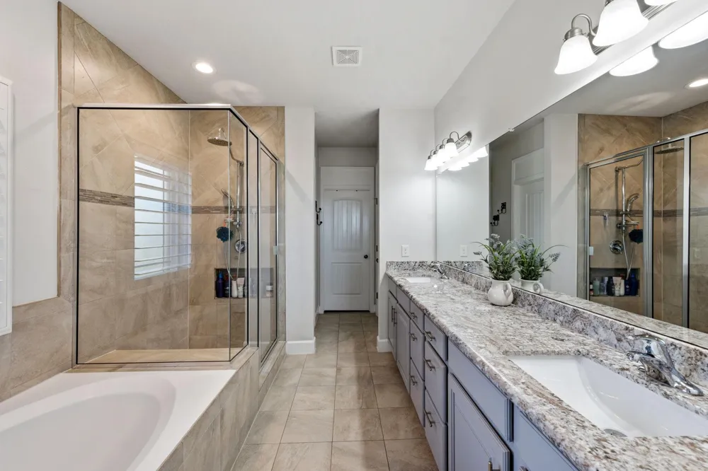 14610 Saratoga Lane Mont Belvieu, TX 77523