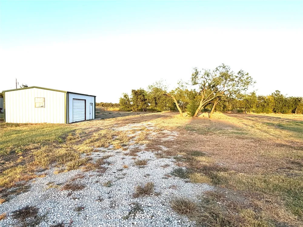 11428 Pecan Creek Road Pilot Point, TX 76258