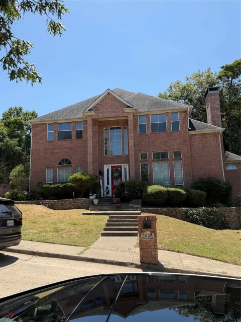 1528 Registry Drive
