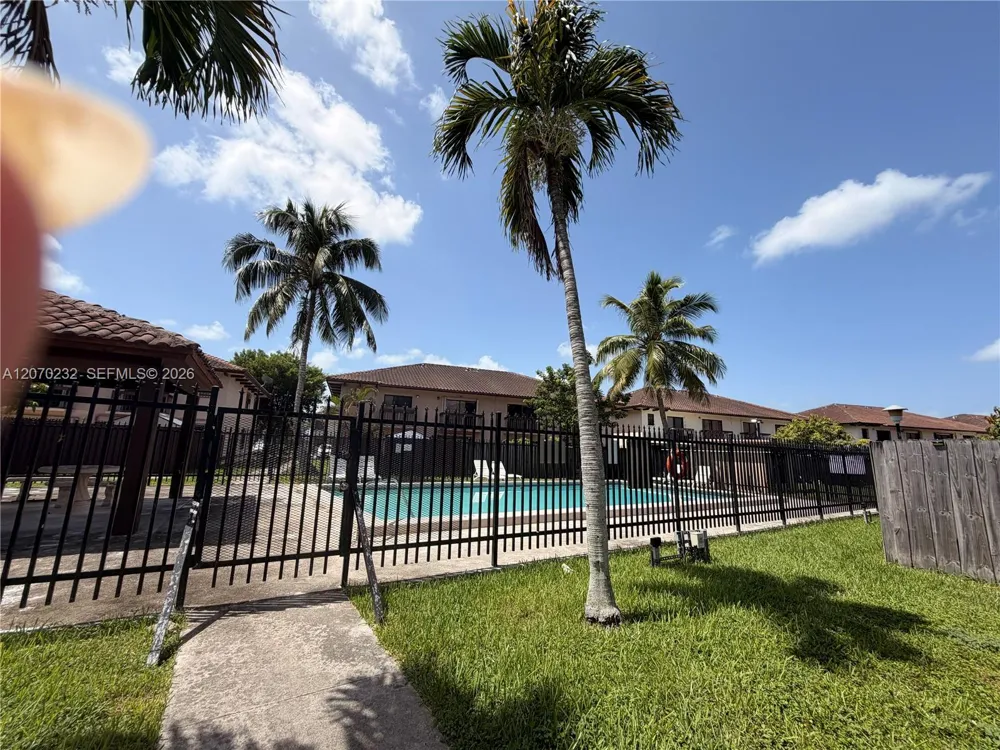 12241 SW 16th Ter #102-K Miami, FL 33175