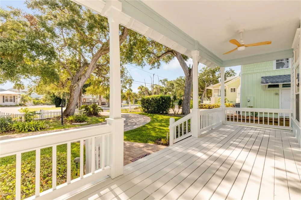 410 S PENINSULA AVENUE New Smyrna Beach, FL 32169