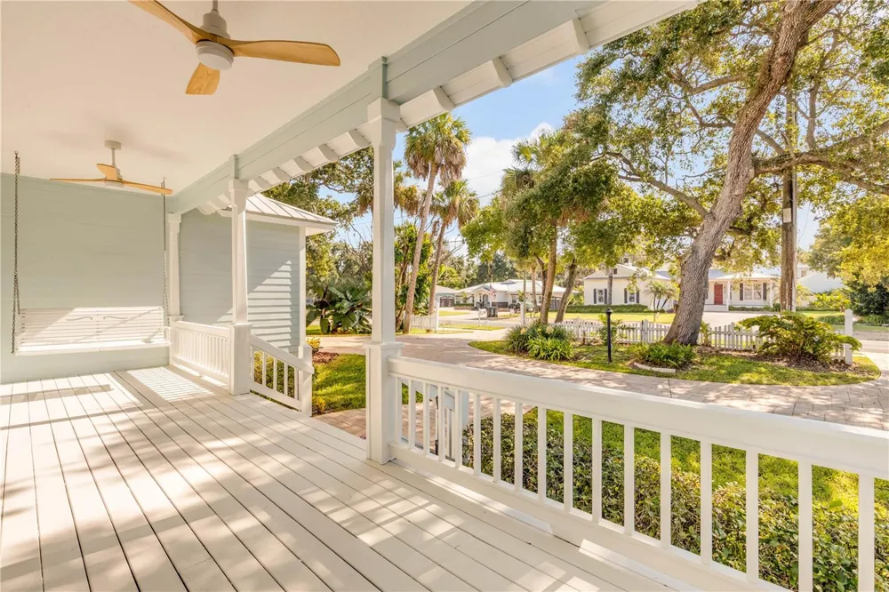410 S PENINSULA AVENUE New Smyrna Beach, FL 32169