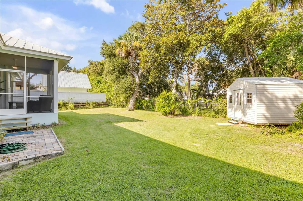 410 S PENINSULA AVENUE New Smyrna Beach, FL 32169