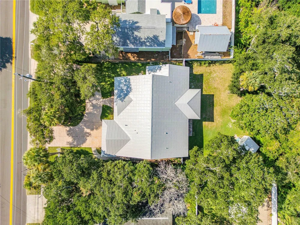 410 S PENINSULA AVENUE New Smyrna Beach, FL 32169