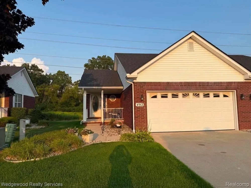 492 Harvard Drive #84 Romeo Village, MI 48065
