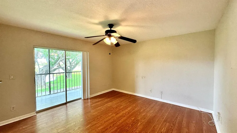 1632 Meadows Circle W Boynton Beach, FL 33436