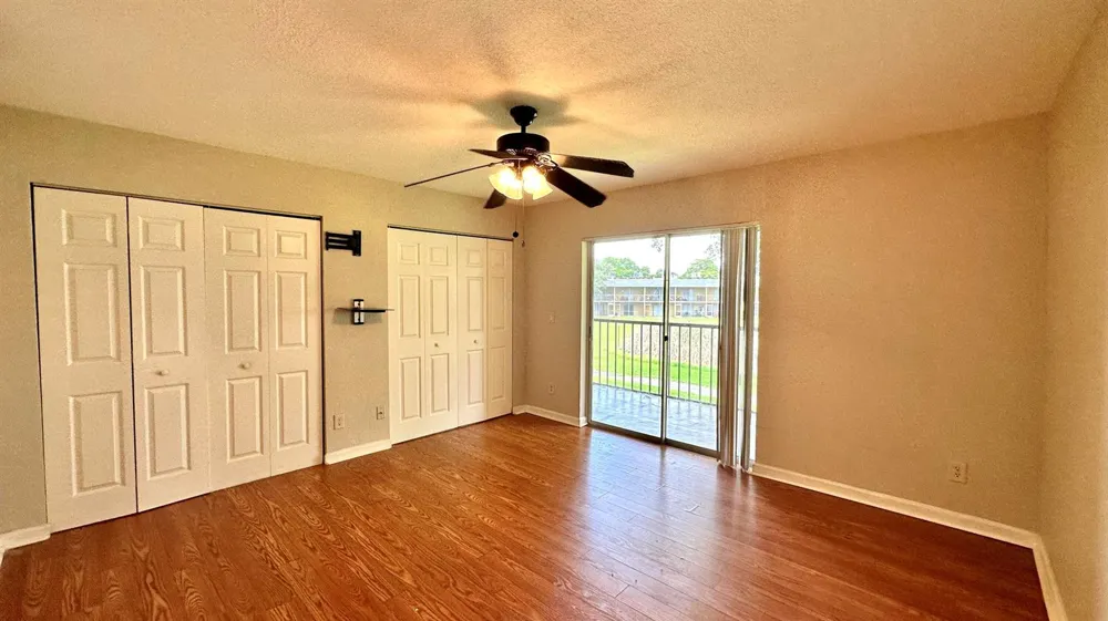 1632 Meadows Circle W Boynton Beach, FL 33436