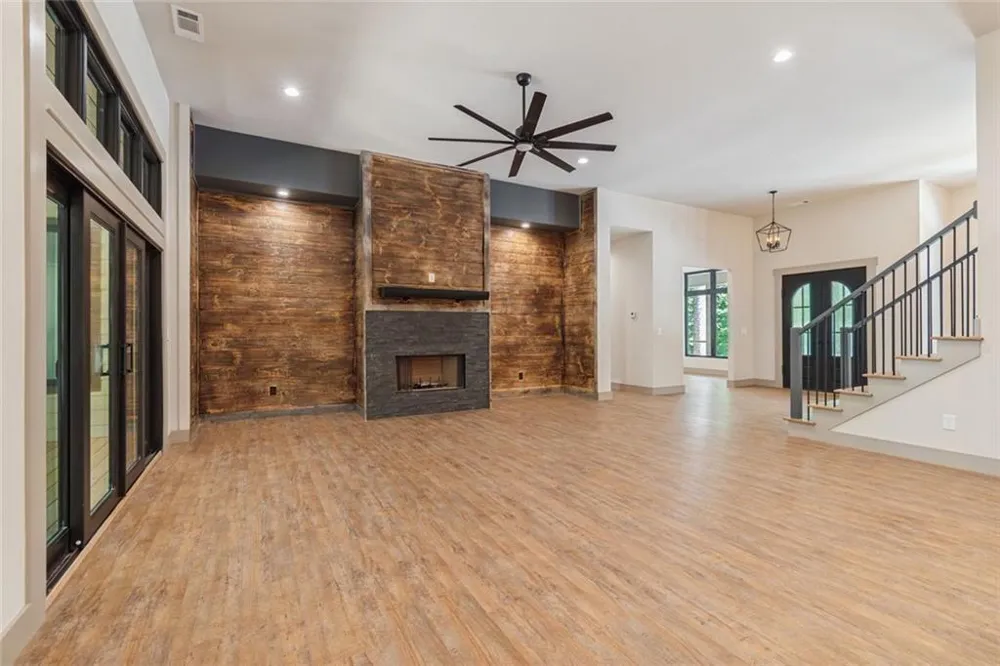 55 Melody Lane Dawsonville, GA 30534