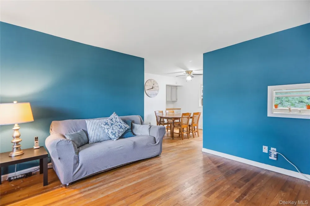 2 Seminole Drive Bay Shore, NY 11706