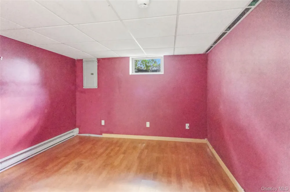 2 Seminole Drive Bay Shore, NY 11706