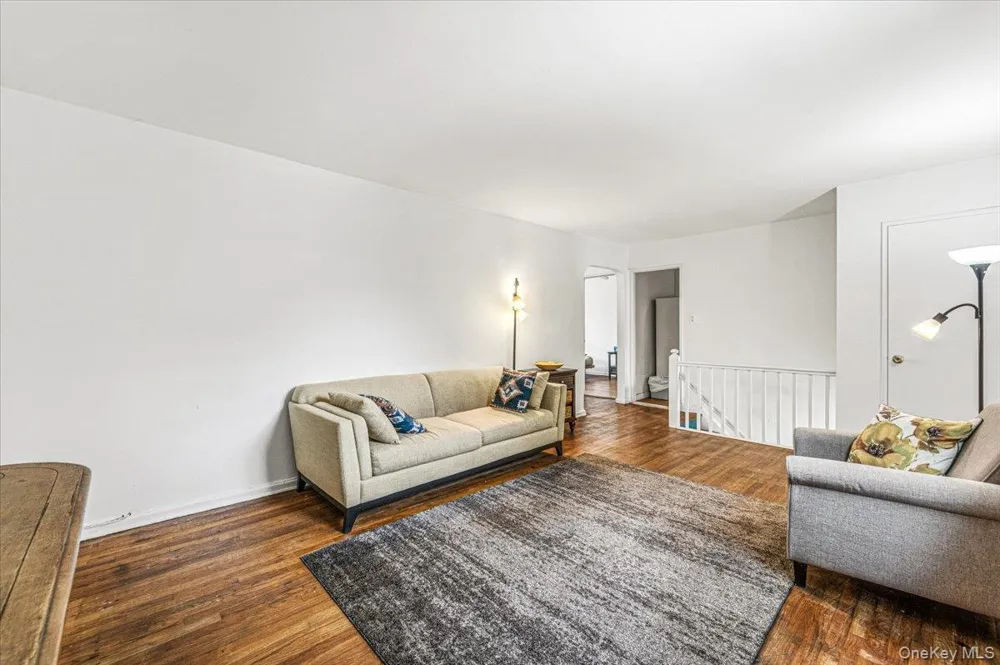 220-15 75th Avenue #86A2 Oakland Gardens, NY 11364
