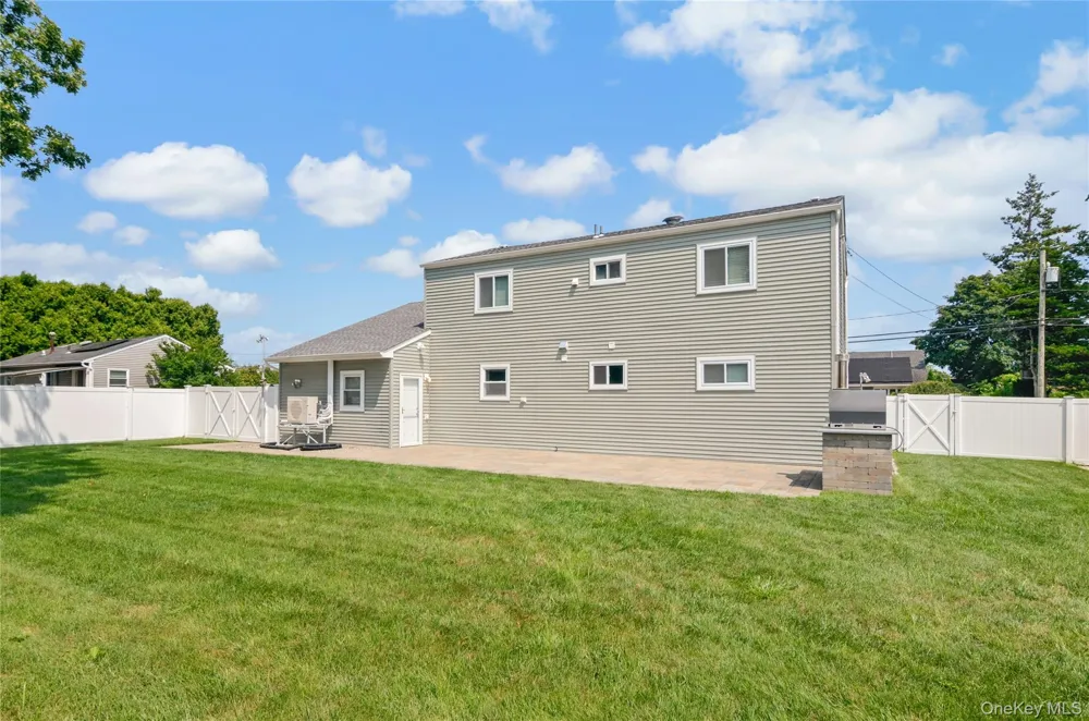 78 Osceola Avenue Deer Park, NY 11729
