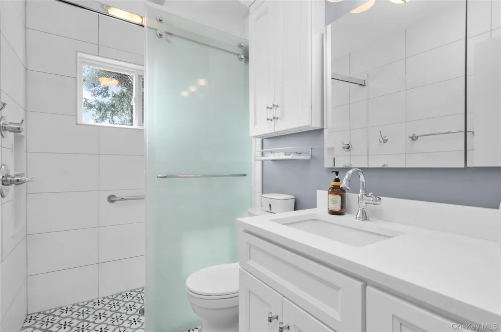78 Osceola Avenue Deer Park, NY 11729