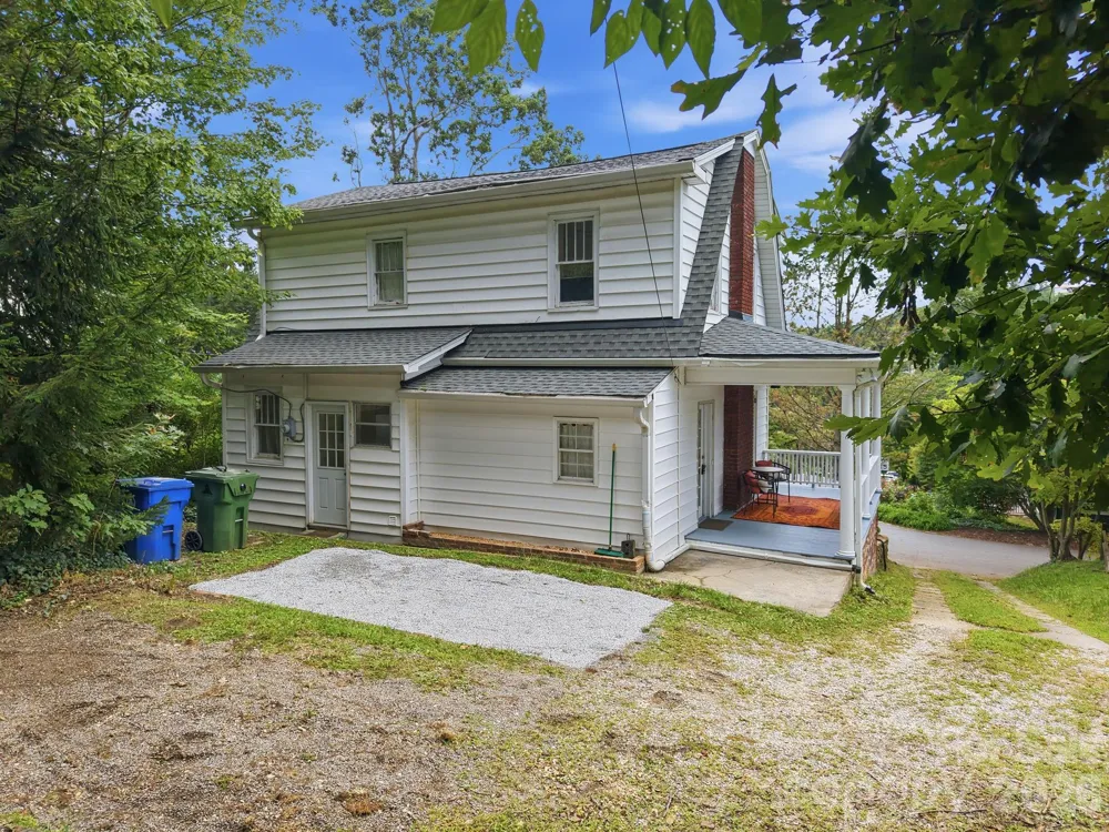 45 Woodvale Avenue Asheville, NC 28804