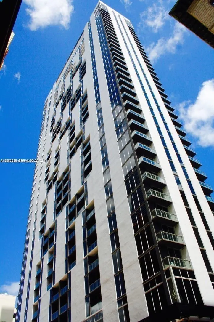 151 SE 1st St #2104 Miami, FL 33131