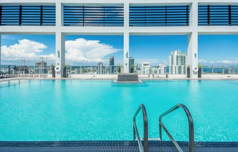 151 SE 1st St #2104 Miami, FL 33131