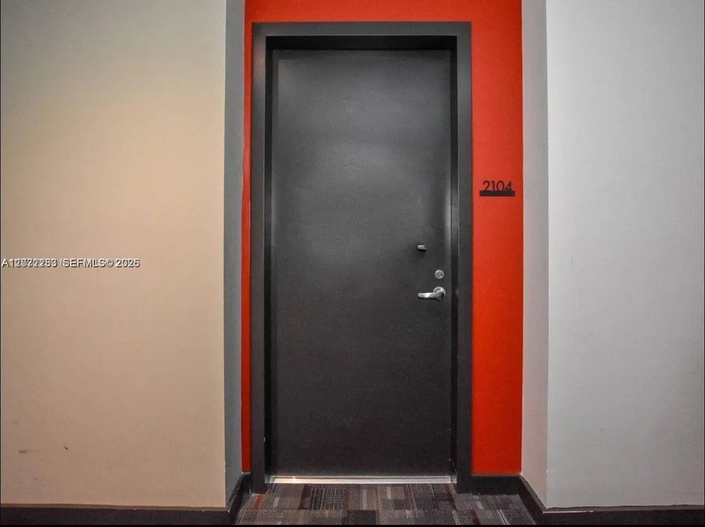 151 SE 1st St #2104 Miami, FL 33131