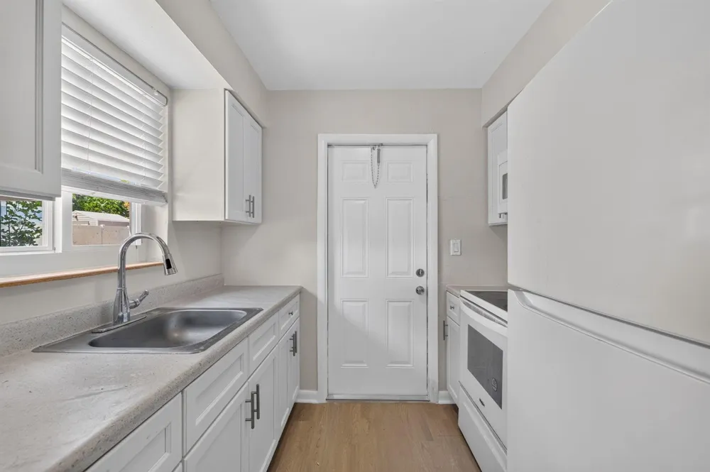 2961 NE 7th Avenue #B Pompano Beach, FL 33064