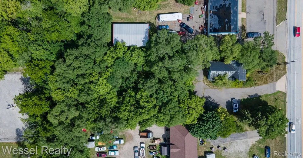 67091 VAN DYKE ROAD Washington Township, MI 48095