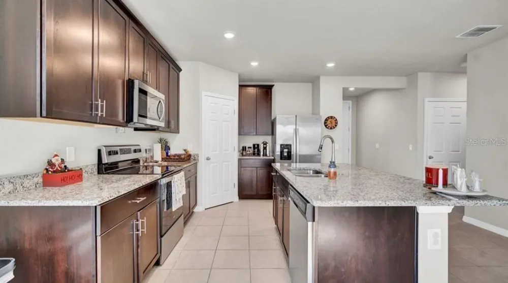 3041 CASSIDY LANE Haines City, FL 33844