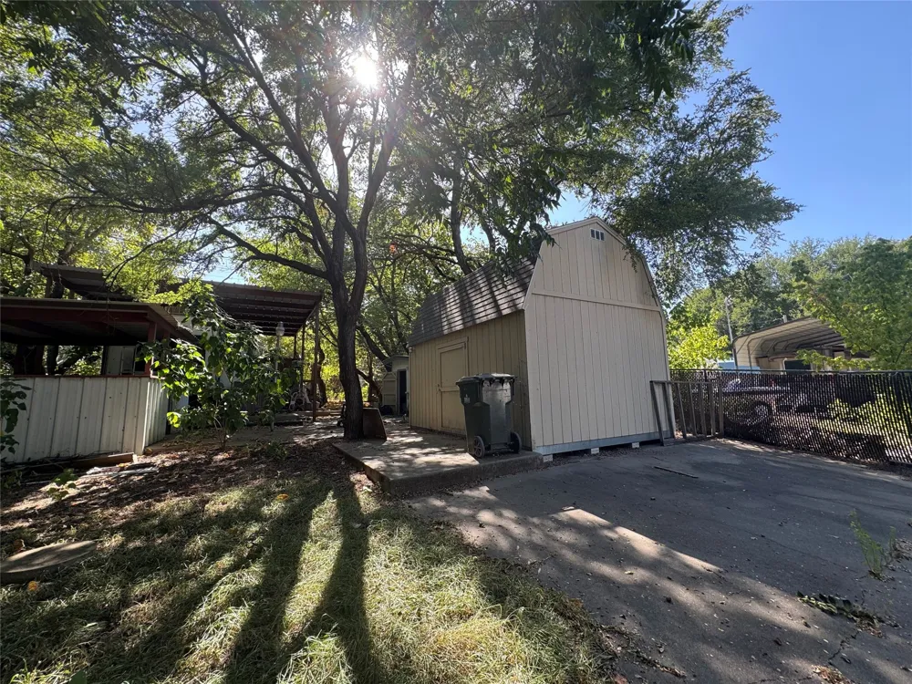3808 Turquoise Trail Granbury, TX 76048