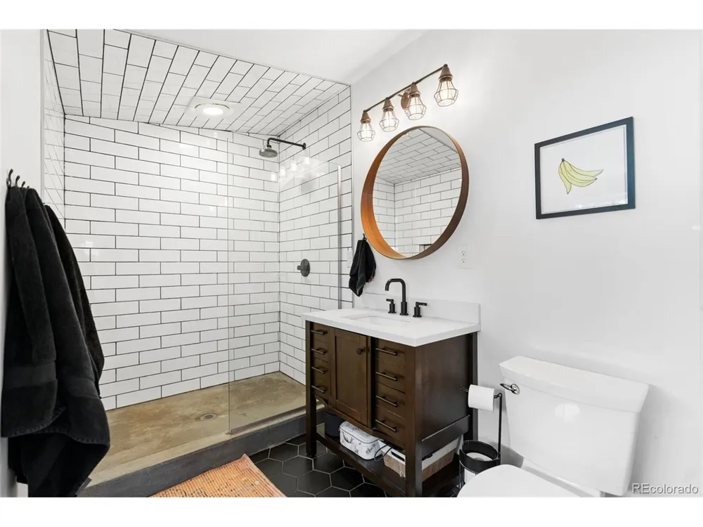 1361 S Glencoe Street Denver, CO 80222