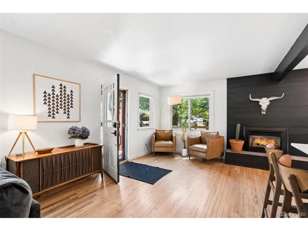 1361 S Glencoe Street Denver, CO 80222