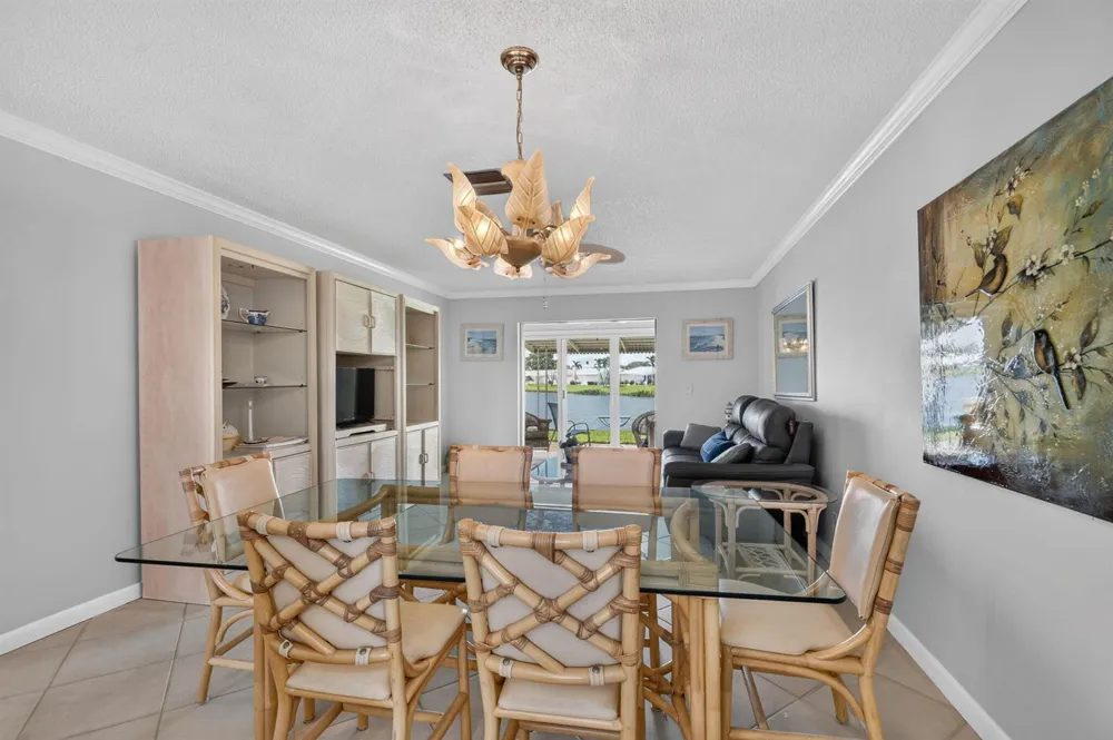 701 SW LAKE COURT #109 Boynton Beach, FL 33426