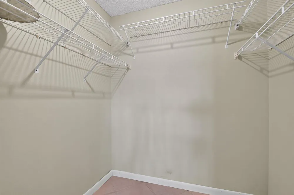 701 SW LAKE COURT #109 Boynton Beach, FL 33426