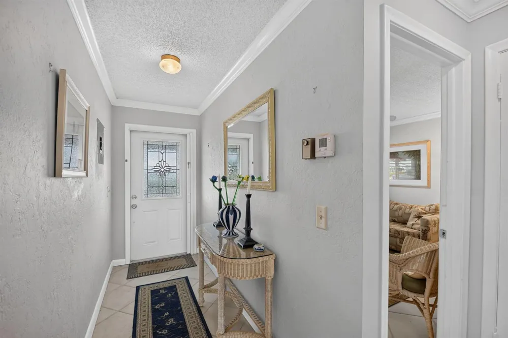 701 SW LAKE COURT #109 Boynton Beach, FL 33426