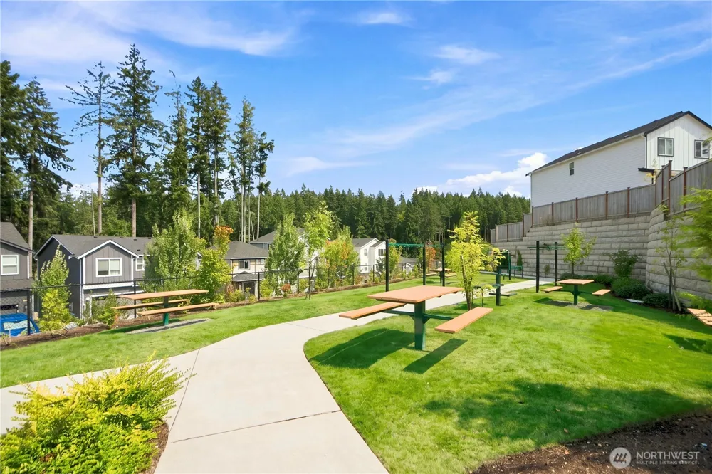 13429 58th Place W Edmonds, WA 98026
