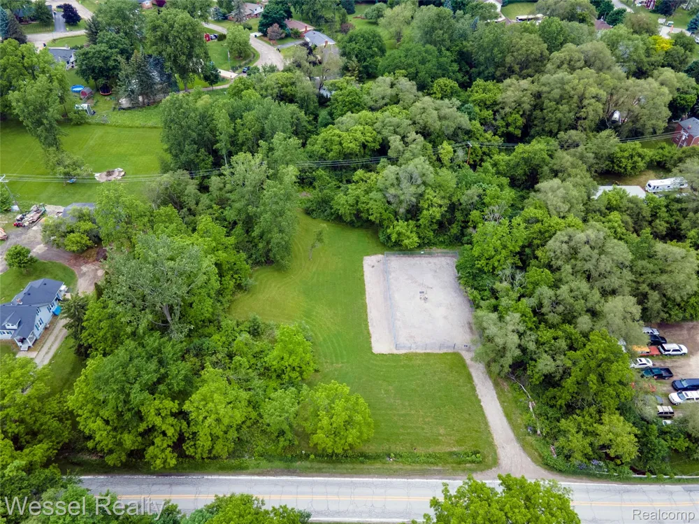 31 Mile Road Washington Township, MI 48095
