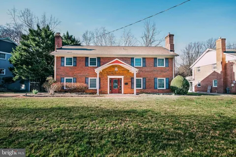 6226 HARDY DRIVE