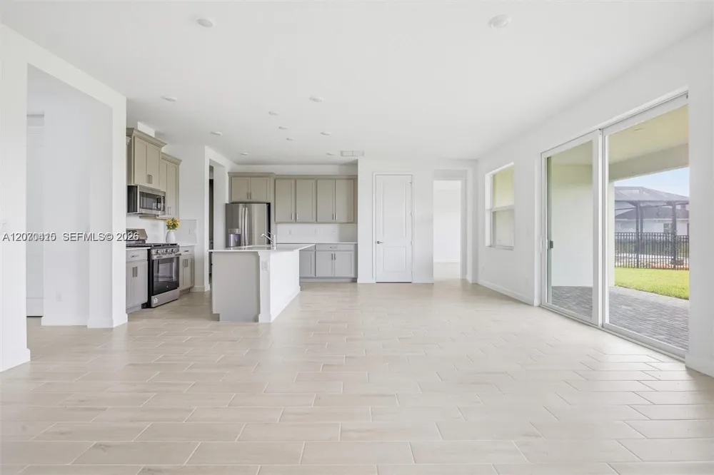 1548 Stockbridge St Loxahatchee, FL 33470