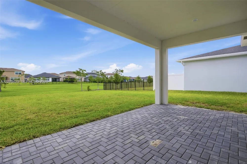 1548 Stockbridge St Loxahatchee, FL 33470