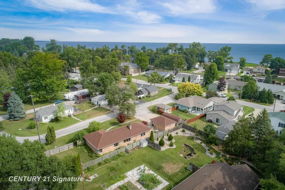 103 Lincoln Drive Bangor Charter Township, MI 48706