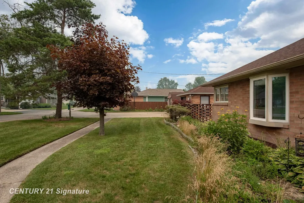 103 Lincoln Drive Bangor Charter Township, MI 48706