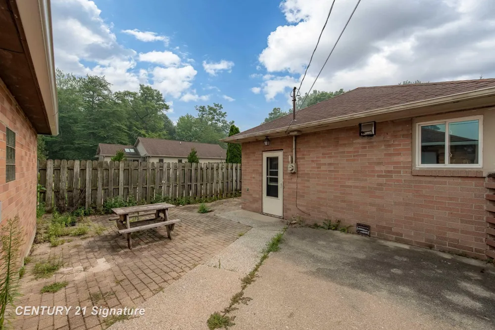 103 Lincoln Drive Bangor Charter Township, MI 48706