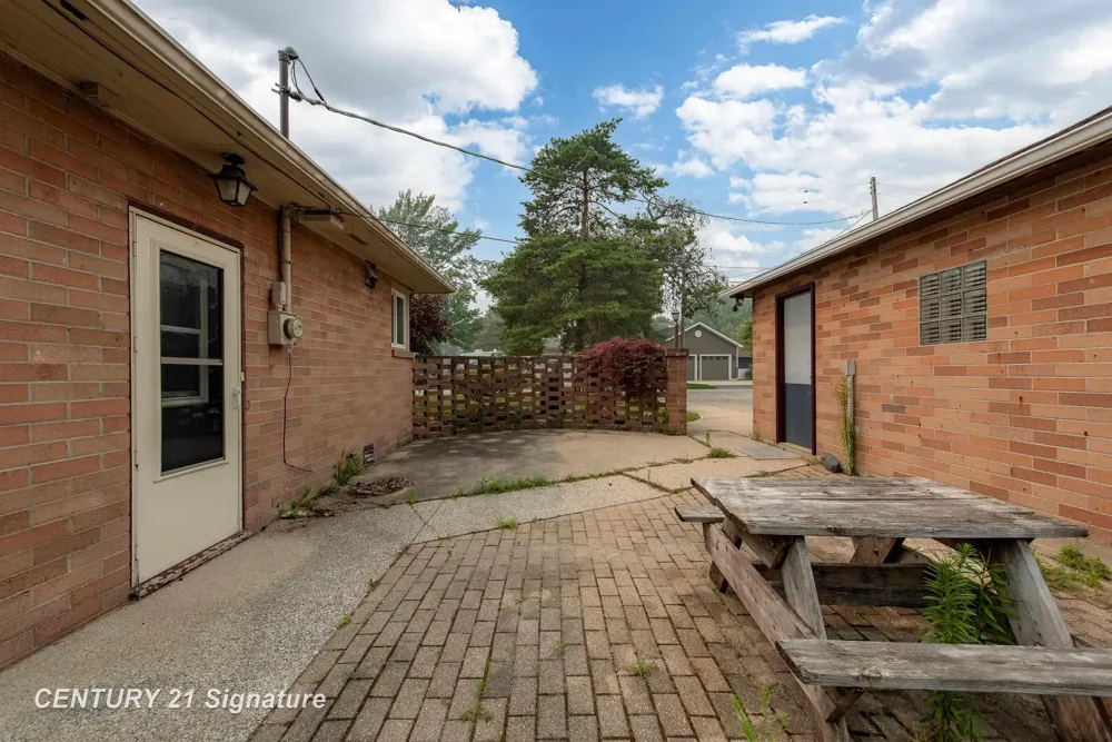 103 Lincoln Drive Bangor Charter Township, MI 48706