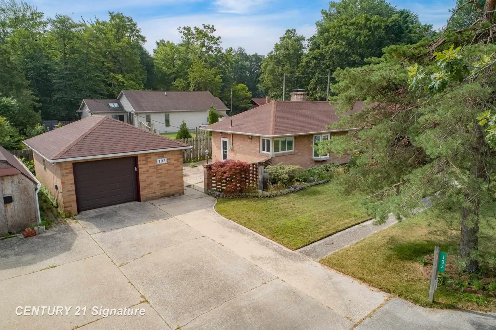 103 Lincoln Drive Bangor Charter Township, MI 48706