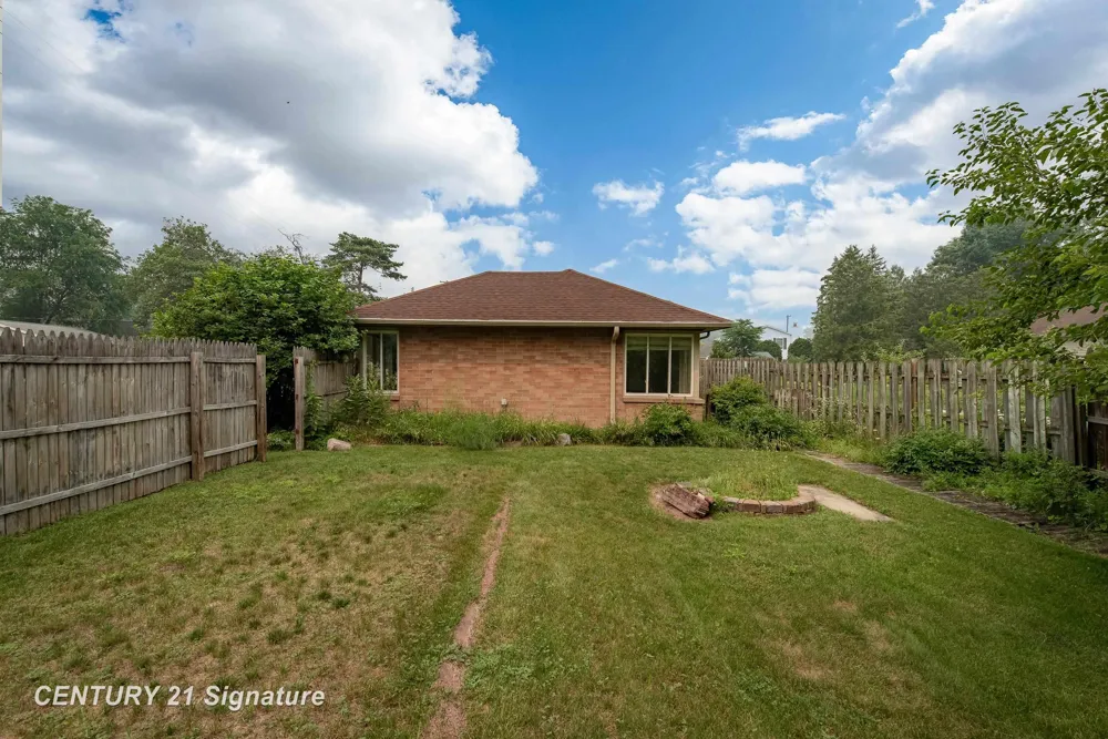 103 Lincoln Drive Bangor Charter Township, MI 48706