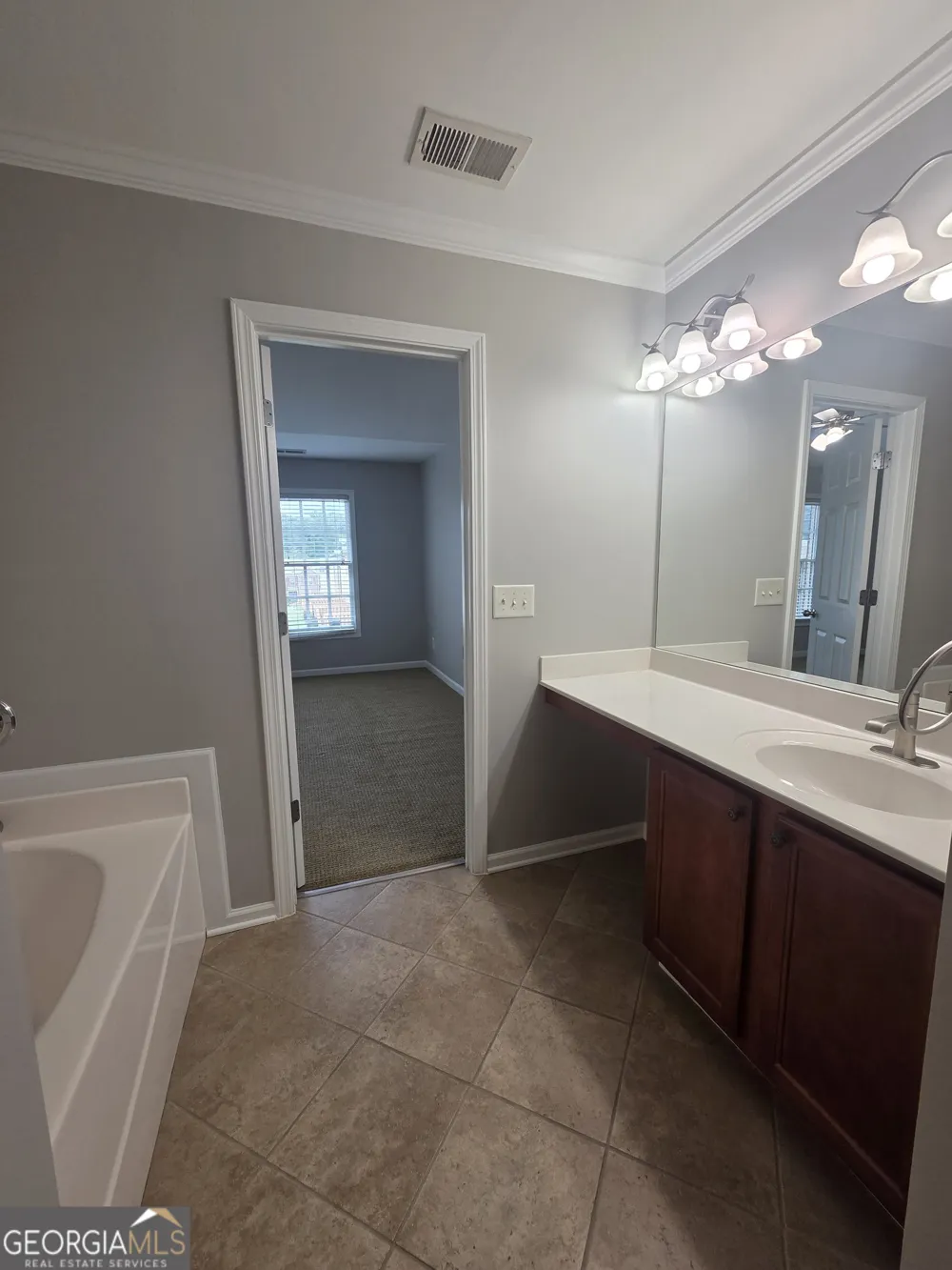 2720 Beynon LN Suwanee, GA 30024