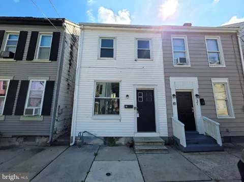 39 HARTLEY STREET