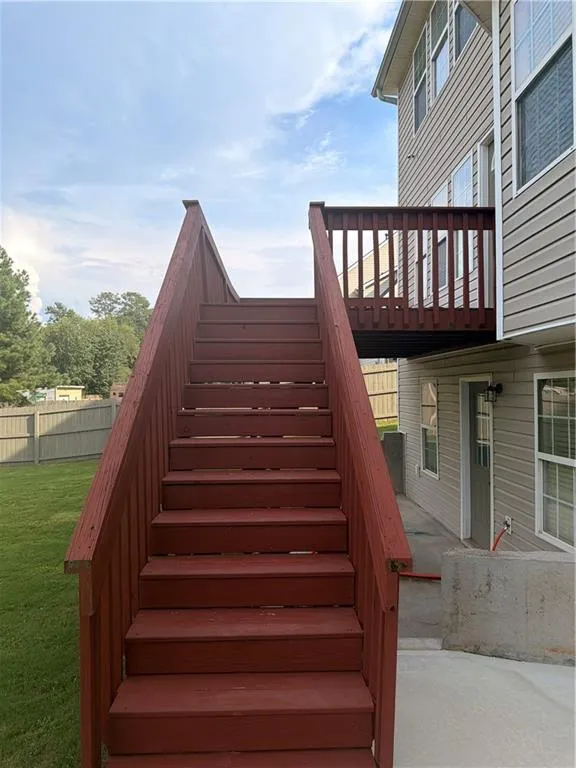 3390 Rozena Way Loganville, GA 30052