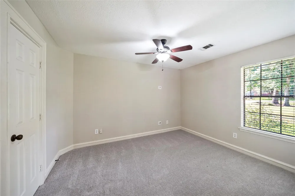 7415 Revelwood Drive Magnolia, TX 77354