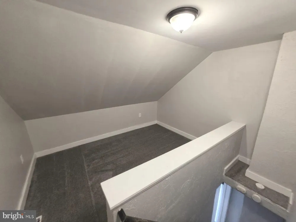 716 SCHOOL PLACE York, PA 17401